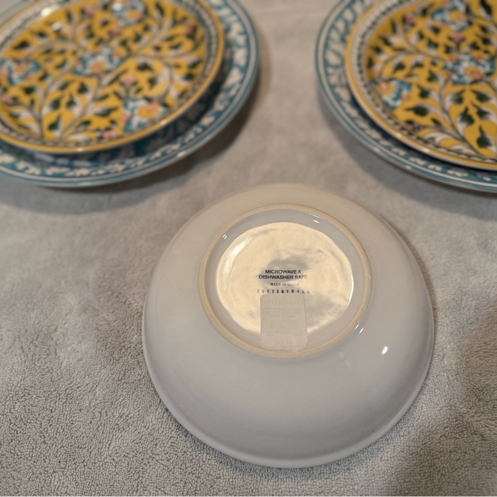 New Pottery Barn Ava Floral Stoneware Bowl Set, S/4, Yellow - Picture 6 of 7